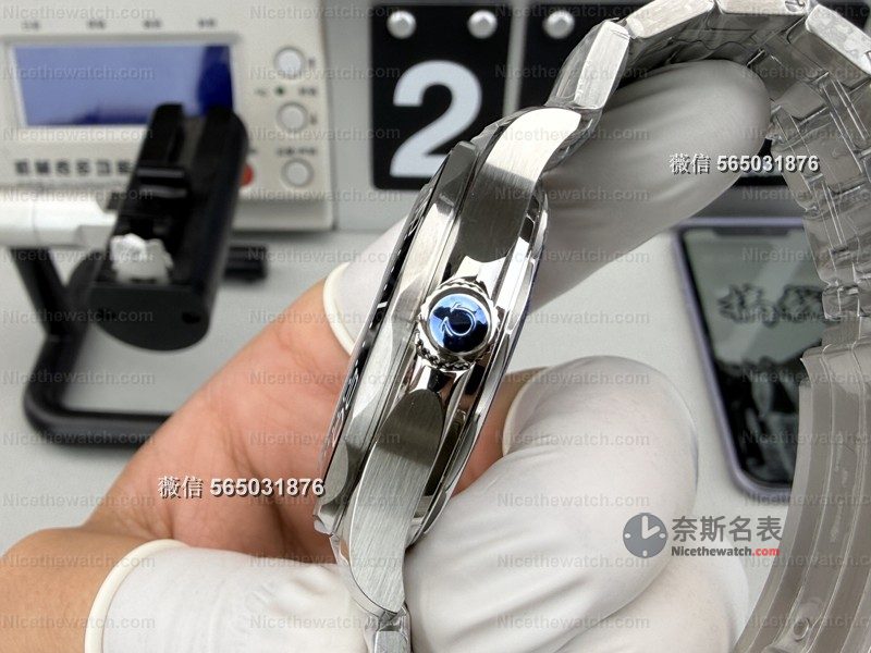 VS厂海马300米V4版，丹东8800机芯+53小时动储，这稳定性真的吊打老款！ | 奈斯探表