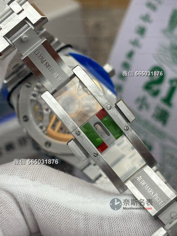 实测：ZF 厂爱彼 15500 王者归来，4302 无卡度机芯能否接棒 APS？ | 奈斯探表