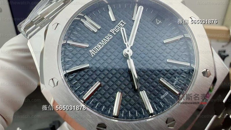 VS厂爱彼皇家橡树15500对比15510怎么选？丹东4302无卡度机芯深度评测 | 奈斯探表