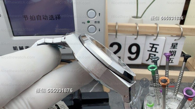 DDF厂爱彼26240实测：真4401机芯+飞返计时，这款复刻能替代APS吗？ | 奈斯探表
