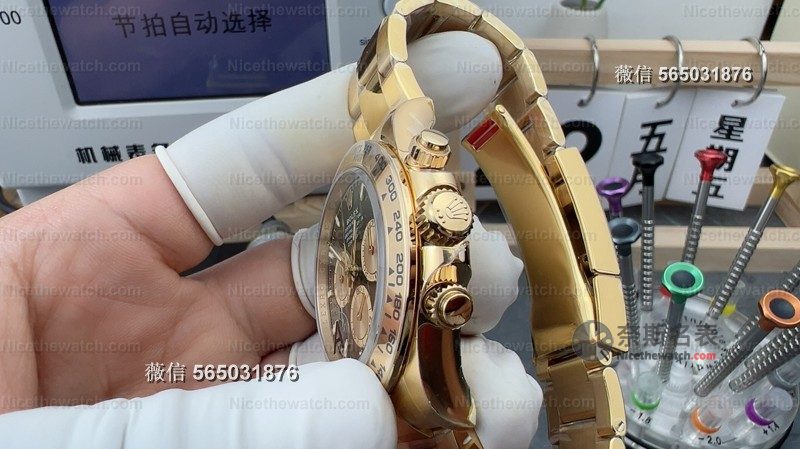 VS厂绿金迪V3实测：184克配重+丹东4131机芯，这款复刻迪太压手了！ | 奈斯探表