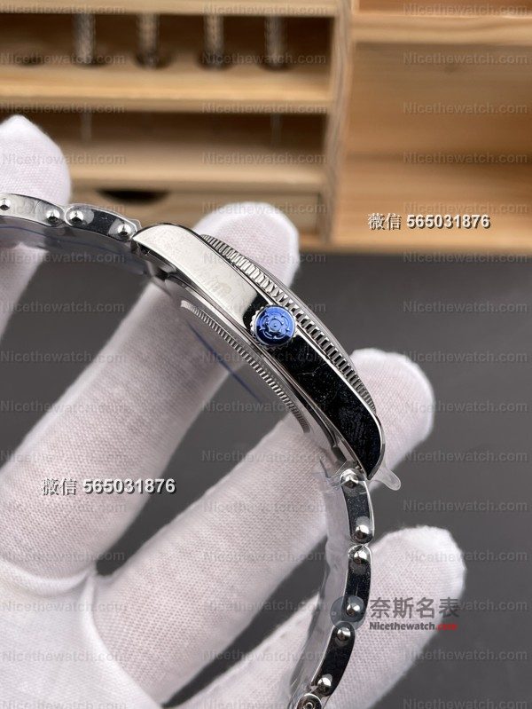 ZF厂帝舵碧湾54型实测：37mm小表径+海鸥2824，这款复古潜水表真的香！ | 奈斯探表
